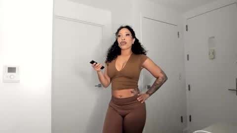 ADREAM online show from October 17, 2025, 2:48 am