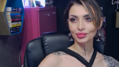 Sarah online show from January 23, 2025, 9:18 pm