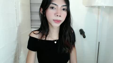 Snapshot of feyaaa chatting on February 11, 2025, 4:44 am feyaaa online show from February 11, 2025, 4:44 am