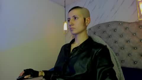   online show from April 12, 2026, 7:19 pm