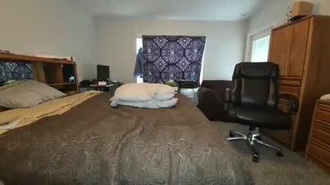 filfaonyx online show from October 28, 2025, 3:36 pm