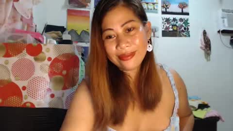 filipina beauty. online show from March 6, 2025, 5:00 pm