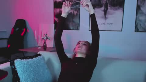 Snapshot of filipinaadams chatting on February 13, 2025, 8:17 am cap and Lana  online show from February 13, 2025, 8:17 am