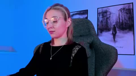 Snapshot of filipinaadams chatting on March 6, 2025, 2:41 am cap and Lana  online show from March 6, 2025, 2:41 am