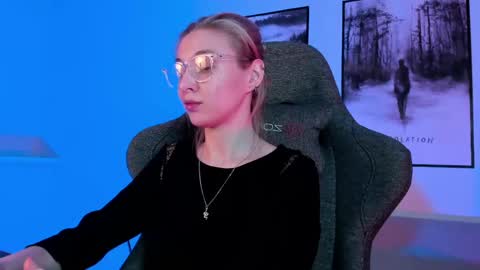 Snapshot of filipinaadams chatting on March 6, 2025, 5:46 am cap and Lana  online show from March 6, 2025, 5:46 am