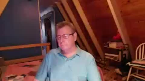 Snapshot of finderfiner chatting on July 10, 2026, 1:14 pm finderfiner online show from July 10, 2026, 1:14 pm