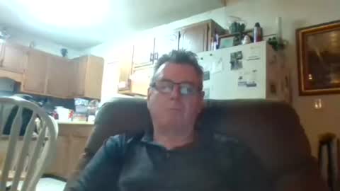 Snapshot of finderfiner chatting on July 14, 2026, 10:21 am finderfiner online show from July 14, 2026, 10:21 am