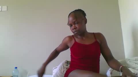 Snapshot of fine_melanin chatting on October 2, 2025, 8:10 am caro online show from October 2, 2025, 8:10 am