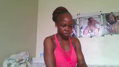 Snapshot of fine_melanin chatting on October 16, 2025, 7:31 am caro online show from October 16, 2025, 7:31 am