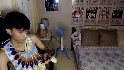 fineboii_rey18 online show from March 26, 2026, 5:46 am