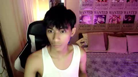 fineboii_rey18 online show from April 9, 2026, 11:59 am