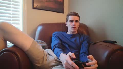 Snapshot of finnabun33 chatting on April 24, 2026, 8:33 pm Jake I am Bicurious online show from April 24, 2026, 8:33 pm