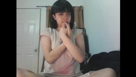 finnky1 online show from October 10, 2025, 4:22 am