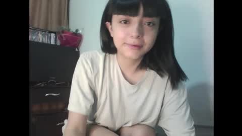 finnky1 online show from October 17, 2025, 3:42 am