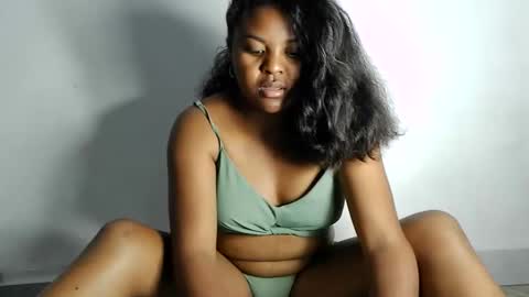 Snapshot of fiona_00 chatting on April 14, 2026, 8:09 am fiona_00 online show from April 14, 2026, 8:09 am