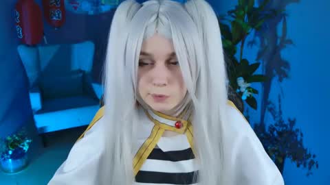 fiora online show from February 15, 2025, 11:39 am