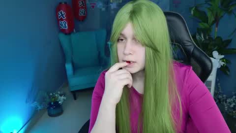 fiora online show from February 17, 2025, 1:10 pm