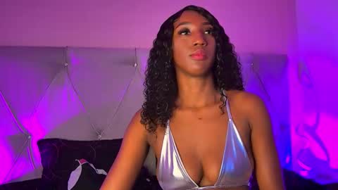 Snapshot of fiorelalenin chatting on February 10, 2025, 7:17 pm Fiorela Lenin online show from February 10, 2025, 7:17 pm