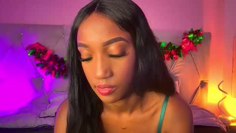 Snapshot of fiorelalenin chatting on December 22, 2025, 7:00 pm Fiorela Lenin online show from December 22, 2025, 7:00 pm