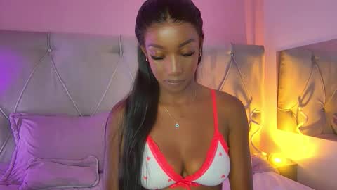 Snapshot of fiorelalenin chatting on January 5, 2026, 6:11 pm Fiorela Lenin online show from January 5, 2026, 6:11 pm