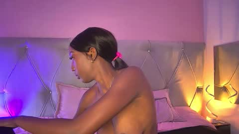 Snapshot of fiorelalenin chatting on January 11, 2026, 12:32 pm Fiorela Lenin online show from January 11, 2026, 12:32 pm