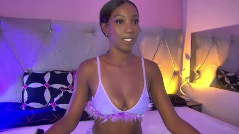 Snapshot of fiorelalenin chatting on January 15, 2026, 11:59 am Fiorela Lenin online show from January 15, 2026, 11:59 am