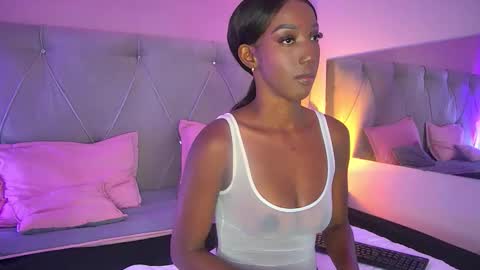 Snapshot of fiorelalenin chatting on January 17, 2026, 3:39 pm Fiorela Lenin online show from January 17, 2026, 3:39 pm