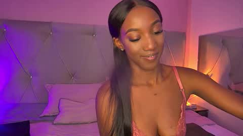 Snapshot of fiorelalenin chatting on May 13, 2026, 5:43 pm Fiorela Lenin online show from May 13, 2026, 5:43 pm