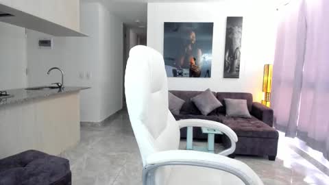 fiore   online show from January 26, 2025, 6:06 pm