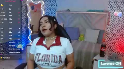 Snapshot of fiory_tay chatting on July 5, 2026, 3:23 am fiory tay online show from July 5, 2026, 3:23 am
