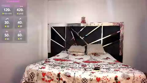 Snapshot of fire_lovex chatting on August 3, 2026, 8:13 am fire lovex online show from August 3, 2026, 8:13 am