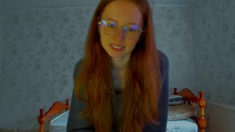 Snapshot of fire_luna chatting on April 27, 2026, 12:36 pm fire_luna online show from April 27, 2026, 12:36 pm