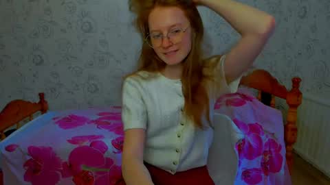 Snapshot of fire_luna chatting on April 29, 2026, 11:47 am fire_luna online show from April 29, 2026, 11:47 am