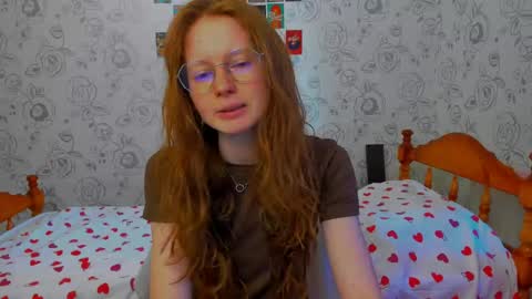 Snapshot of fire_luna chatting on May 5, 2026, 10:01 am fire_luna online show from May 5, 2026, 10:01 am