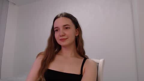 fireflies_fly_ online show from February 20, 2026, 6:52 pm