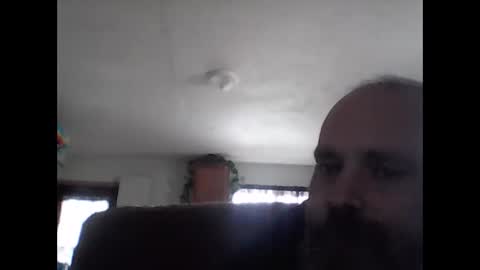 Brad online show from April 8, 2026, 10:21 pm