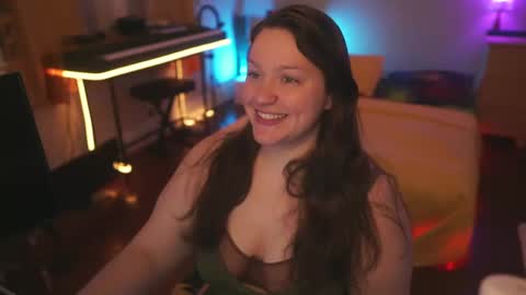 Lio Roxy online show from November 2, 2025, 4:37 am