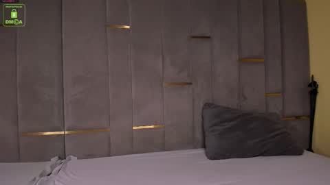 Sexy Tony online show from October 12, 2025, 10:25 am