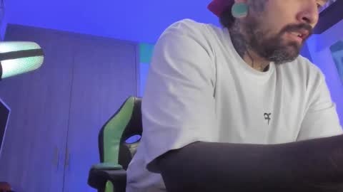 Snapshot of fisherrman666 chatting on November 12, 2025, 2:12 am fisherrman666 online show from November 12, 2025, 2:12 am