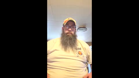 Snapshot of fishkeeper85 chatting on April 3, 2026, 2:48 pm fishkeeper85 online show from April 3, 2026, 2:48 pm