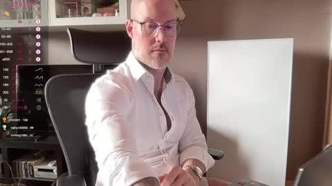 Snapshot of fit_rubinho chatting on January 29, 2025, 12:35 pm Rubn online show from January 29, 2025, 12:35 pm