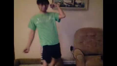 Snapshot of fitbit90 chatting on December 2, 2025, 4:07 am FitBit online show from December 2, 2025, 4:07 am