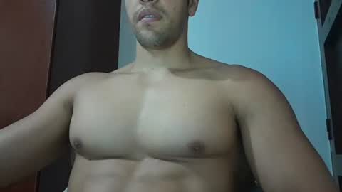 fitchestabs_69 online show from April 12, 2026, 6:46 pm