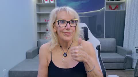 Bianca online show from February 9, 2026, 10:03 pm