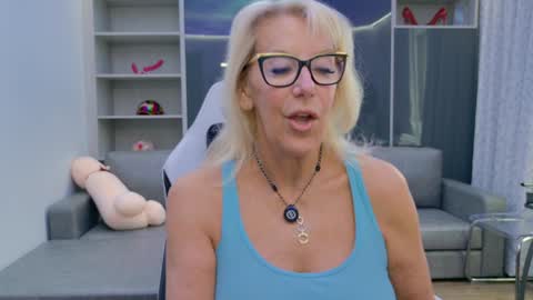 Bianca online show from March 20, 2026, 3:06 pm