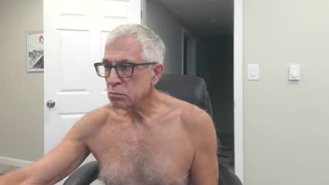 Jon online show from October 19, 2025, 8:31 pm