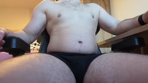 Snapshot of fitnessboy18 chatting on March 6, 2025, 7:03 am    online show from March 6, 2025, 7:03 am