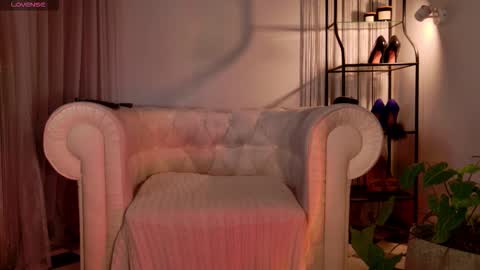 fka Ammy online show from December 4, 2025, 6:27 pm