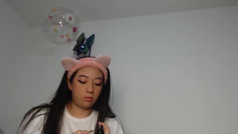 Snapshot of flamebond_room chatting on October 14, 2025, 12:06 pm tteo Sienna online show from October 14, 2025, 12:06 pm