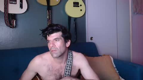 Flannel Dong online show from September 23, 2025, 6:05 am